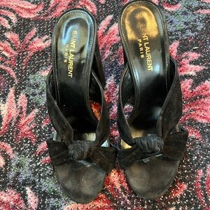 Saint Laurent black suede block sandal mule size 40 comes with box